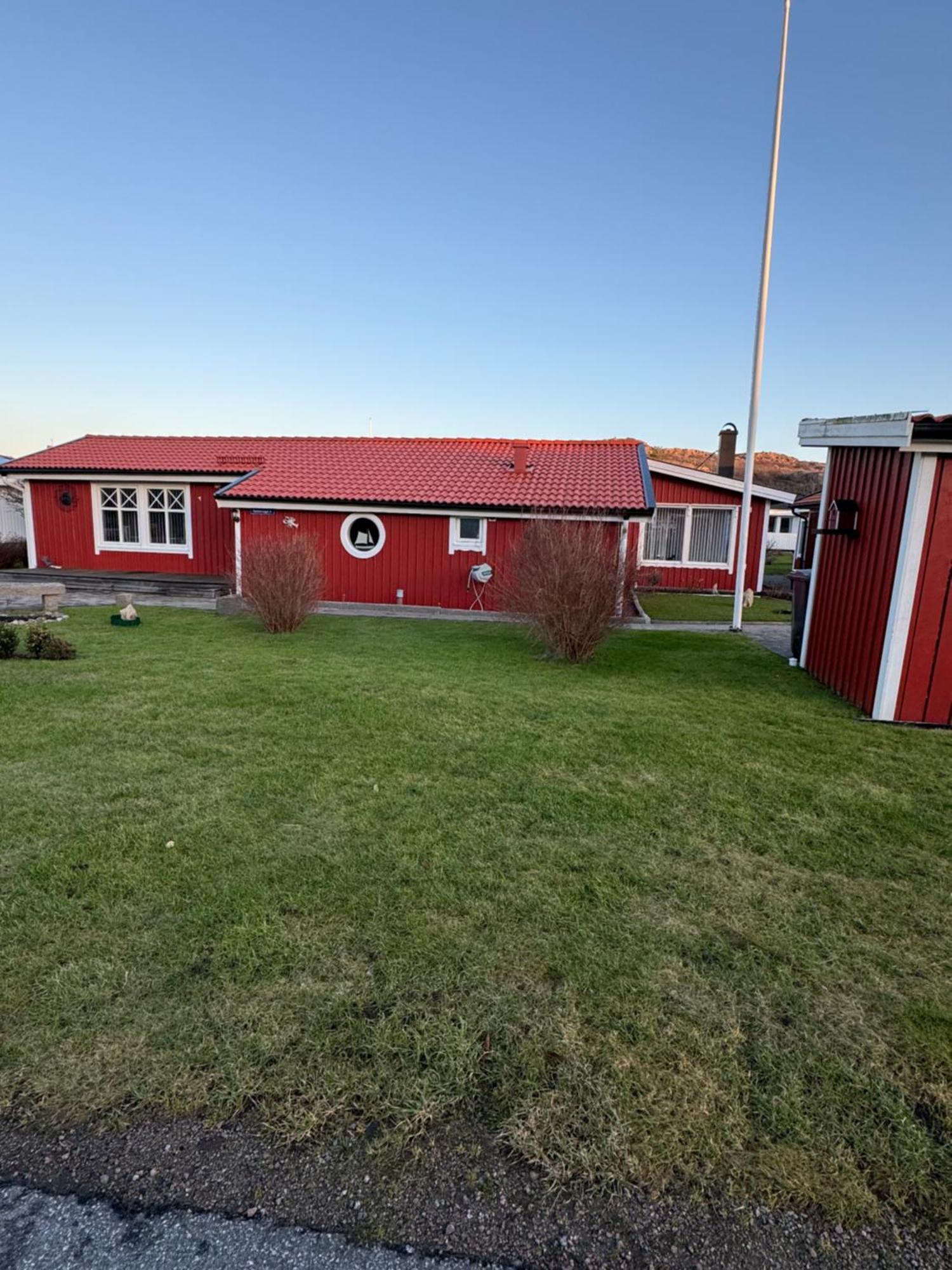 Skoenaste Staellet Som Finns. Bara 300 M Till Havet. Lysekil Esterno foto